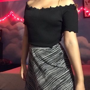 Black ribbed crop top